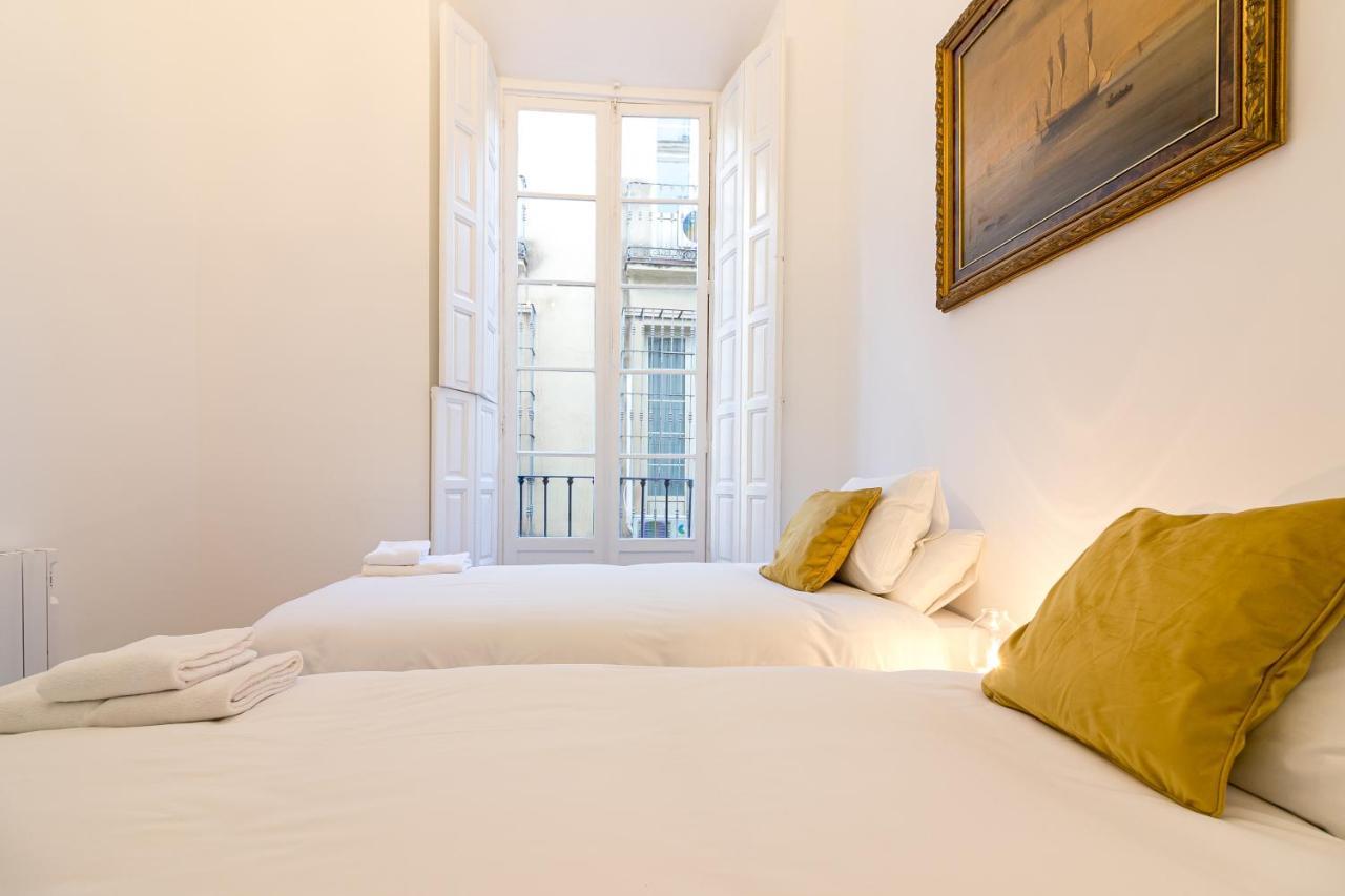 Center Flat Balcony At Picasso's Lejlighed